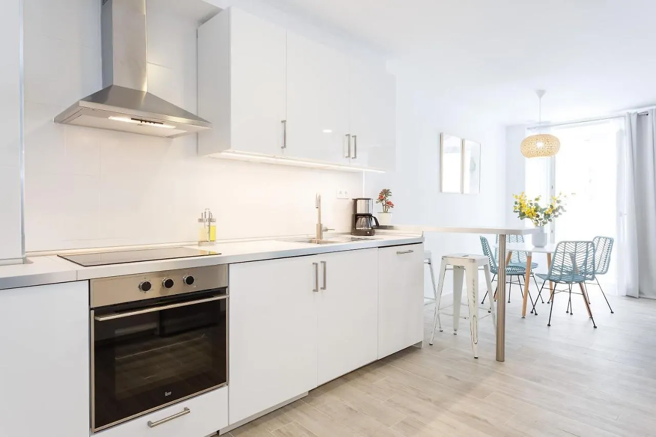Nueva Almudena Apartment By Cadiz4Rentals