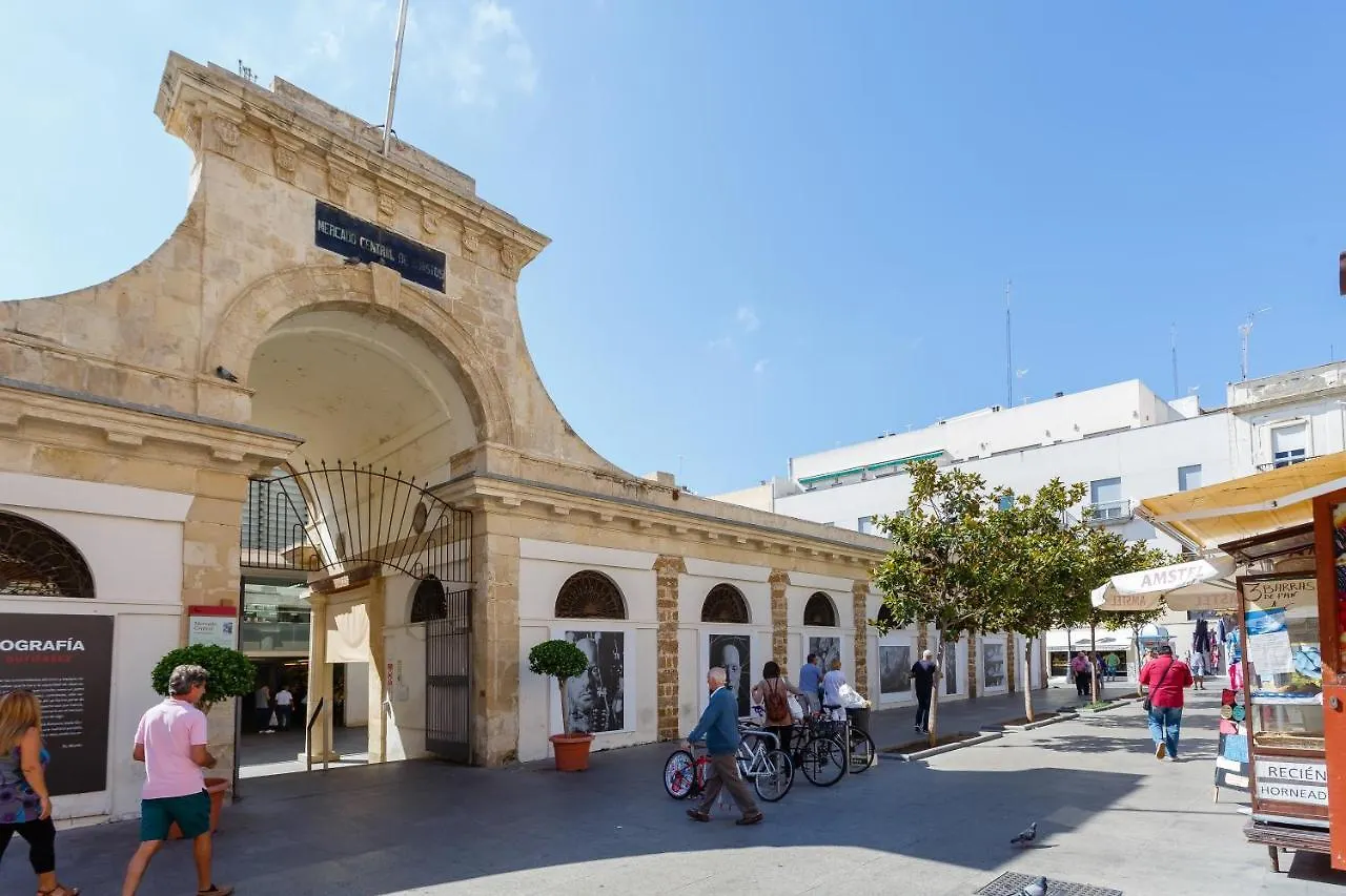 Nueva Almudena Apartment By Cadiz4Rentals
